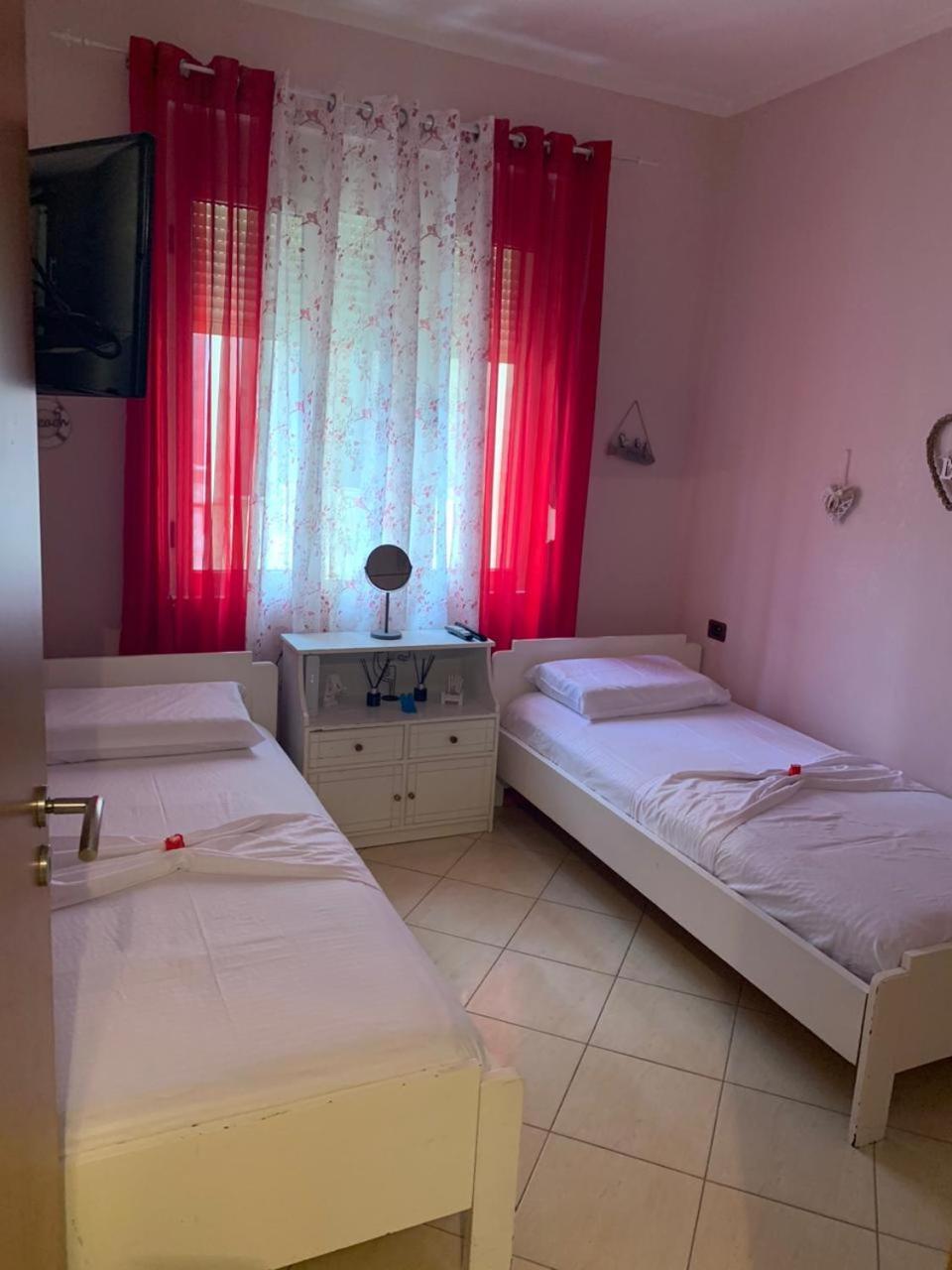 Lungomare Apartment Sea Home Влёра Экстерьер фото